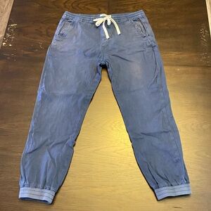 Americanino - Jogger - Sz Lrg. (34 waist) - Condition 6/10 - well worn.